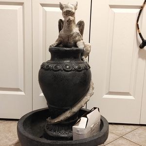 Toscano's Viper Dragon Sculptural Gothic Fountain